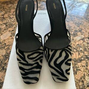 Ladies black sling back dress shoes